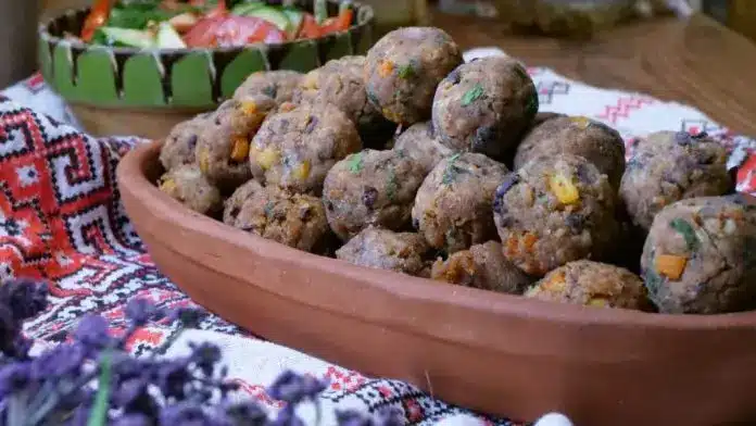 Rețetă rapidă și delicioasă: Chifteluțele mânăstirești de post gata în doar 30 de minute